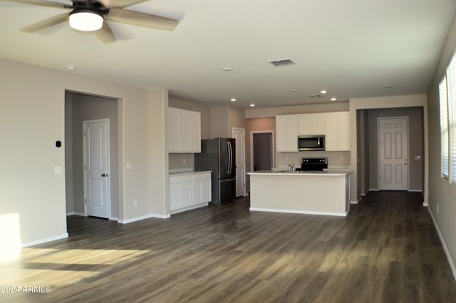 1366 W PINKLEY Way, Coolidge, AZ 85128