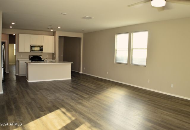 1366 W PINKLEY Way, Coolidge, AZ 85128