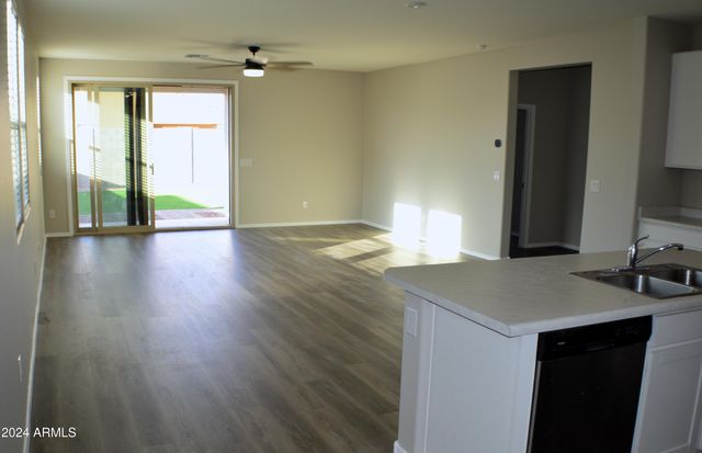 1366 W PINKLEY Way, Coolidge, AZ 85128