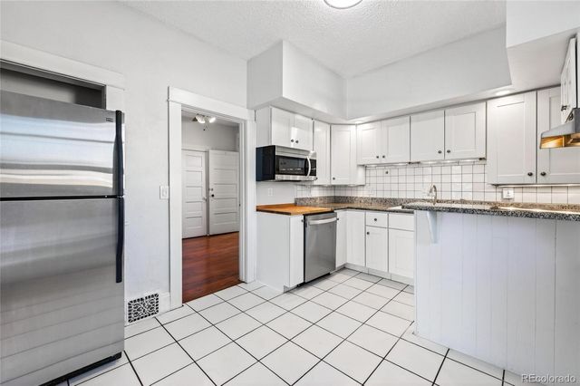 1001 S Pennsylvania Street, Denver, CO 80209