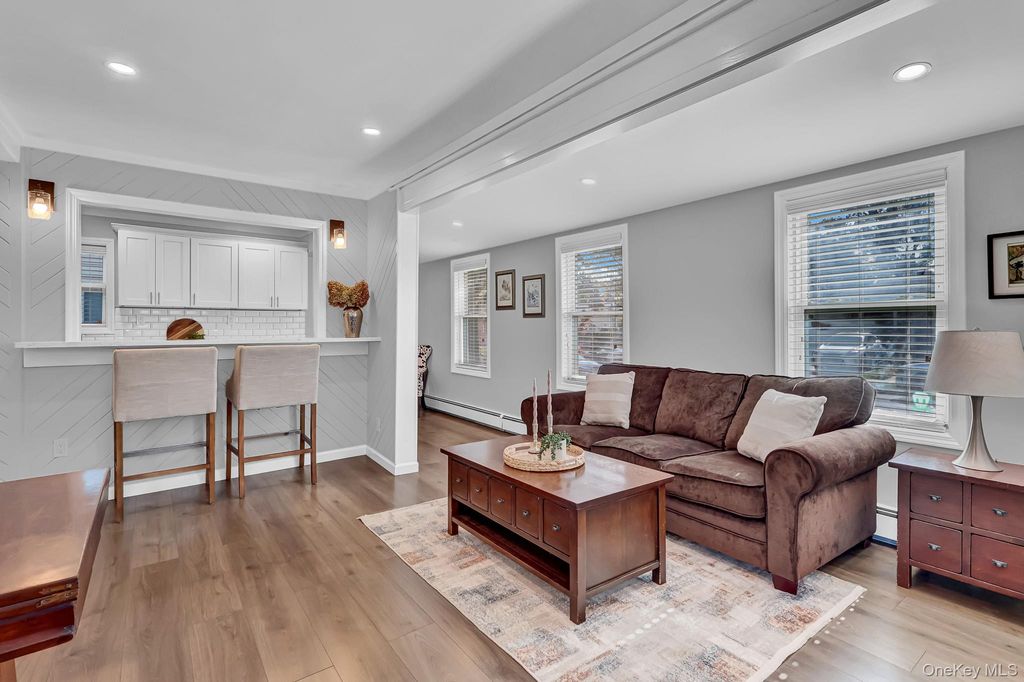 108 Linden Street, Bellmore, NY 11710 — photo 4