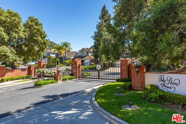 834 Ravensbury Street, Lake Sherwood, CA 91361