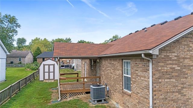 117 Sunnyside Drive, Charlestown, IN 47111