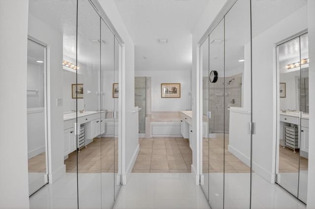 22703 Camino Del Mar 63, Boca Raton, FL 33433