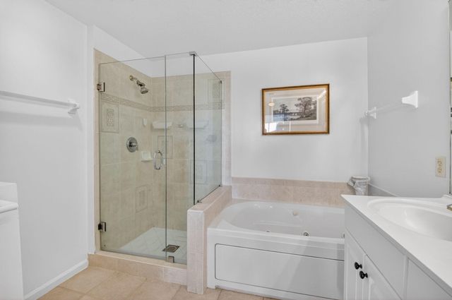 22703 Camino Del Mar 63, Boca Raton, FL 33433