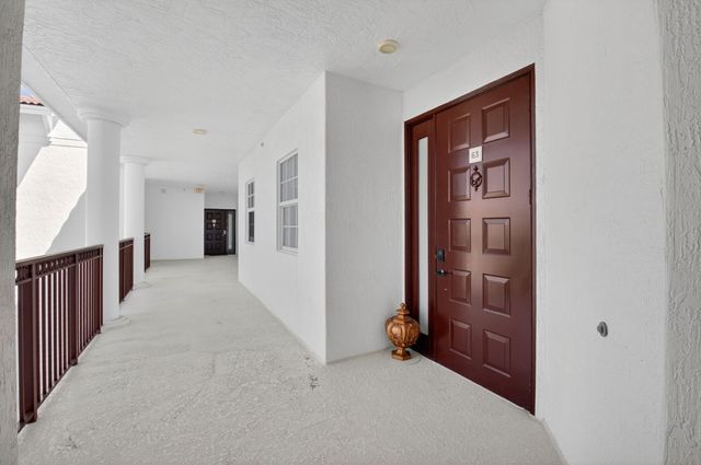 22703 Camino Del Mar 63, Boca Raton, FL 33433