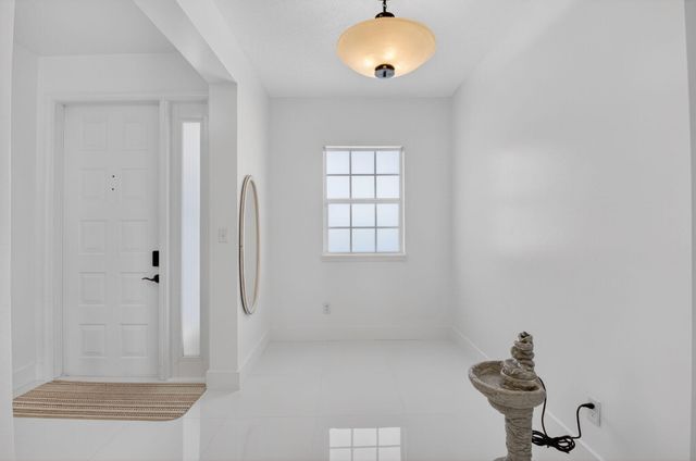 22703 Camino Del Mar 63, Boca Raton, FL 33433