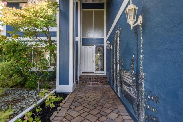 851 Arcturus Circle, Foster City, CA 94404