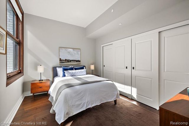 1 Park Avenue 1404, Detroit, MI 48226