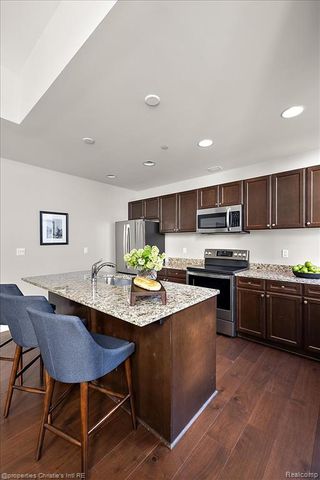 1 Park Avenue 1404, Detroit, MI 48226