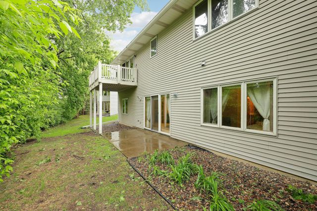 8207 Norman Creek Trail, Bloomington, MN 55437