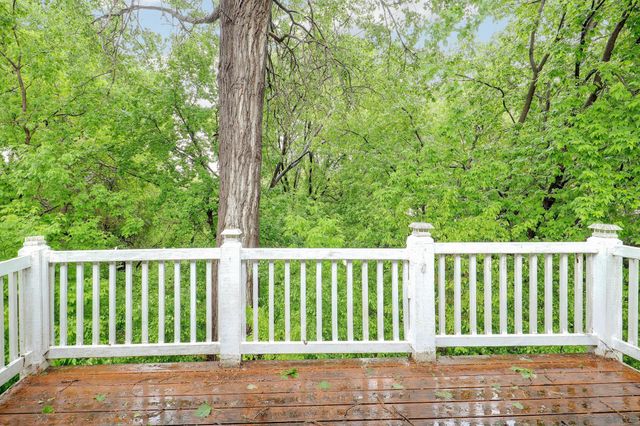 8207 Norman Creek Trail, Bloomington, MN 55437