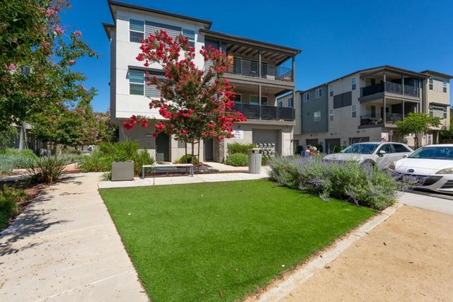 345 Rhythm Lane, Hayward, CA 94544