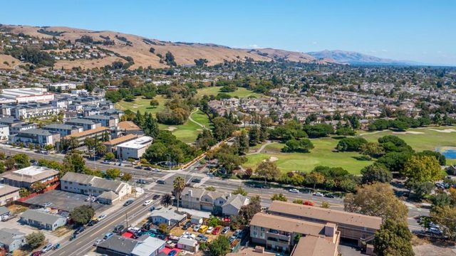 345 Rhythm Lane, Hayward, CA 94544