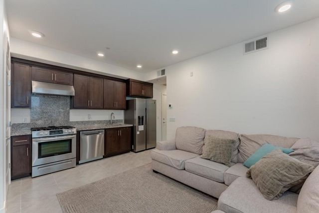 345 Rhythm Lane, Hayward, CA 94544