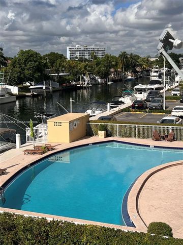 2020 NE 135th Street 710, North Miami, FL 33181