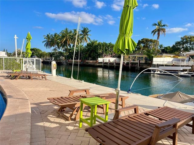 2020 NE 135th Street 710, North Miami, FL 33181