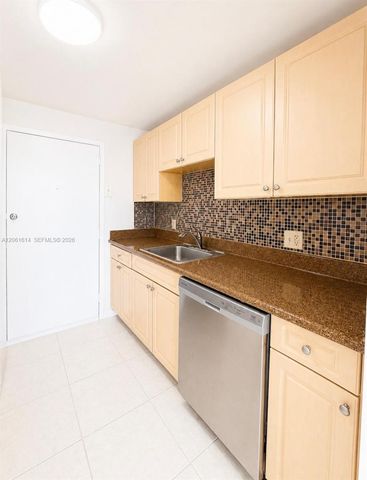 2020 NE 135th Street 710, North Miami, FL 33181