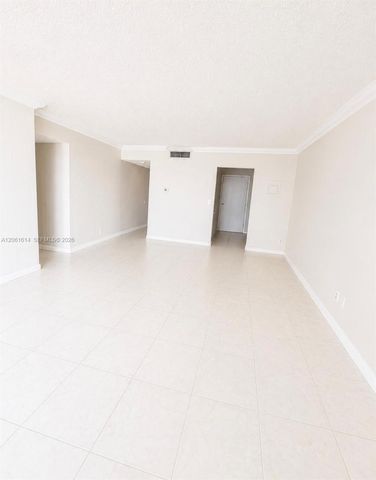 2020 NE 135th Street 710, North Miami, FL 33181