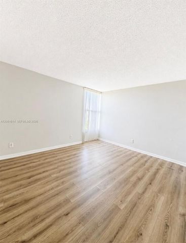 2020 NE 135th Street 710, North Miami, FL 33181