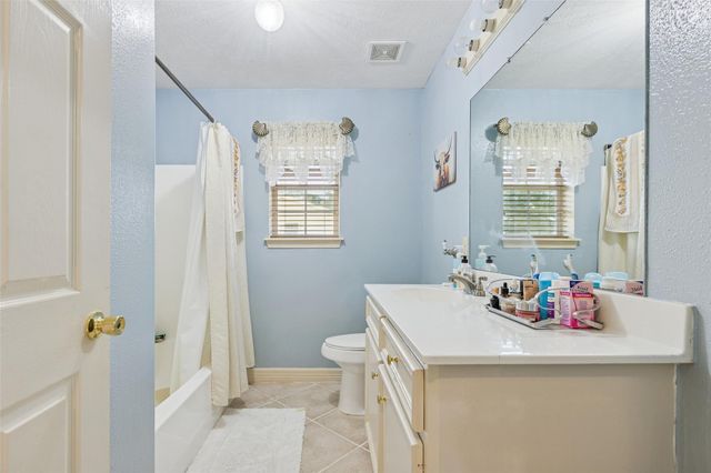 21 Pine Prairie School Road, Huntsville, TX 77320