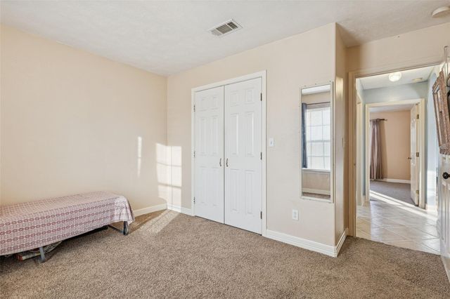 21 Pine Prairie School Road, Huntsville, TX 77320