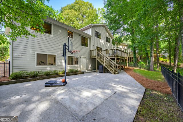 2210 Smoke Stone Circle, Marietta, GA 30062