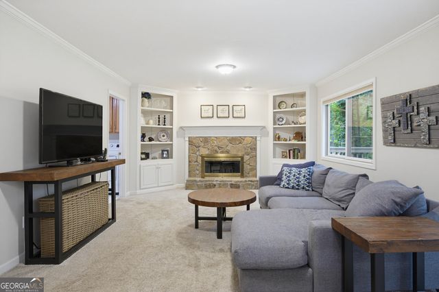 2210 Smoke Stone Circle, Marietta, GA 30062