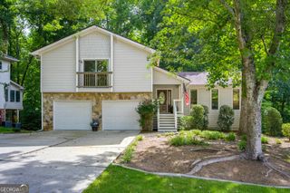 2210 Smoke Stone Circle, Marietta, GA 30062