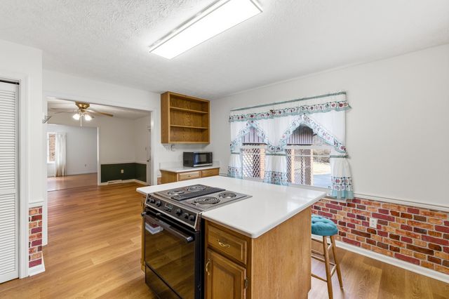 2800 ROCKY BRANCH RD, Luray, VA 22835