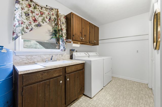 2800 ROCKY BRANCH RD, Luray, VA 22835