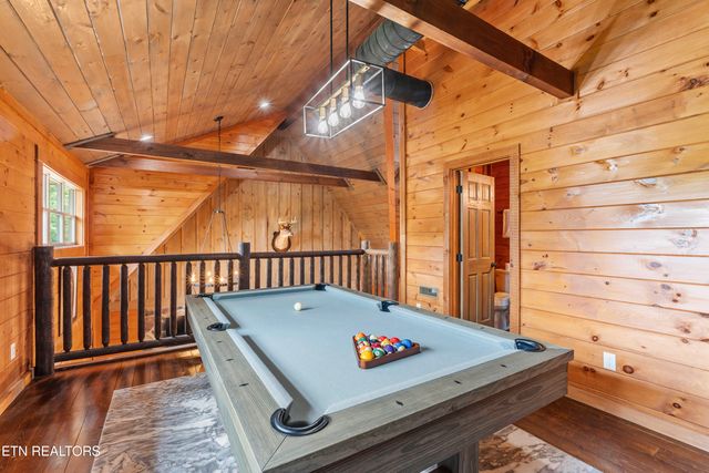 4427 Stackstone Rd, Sevierville, TN 37862