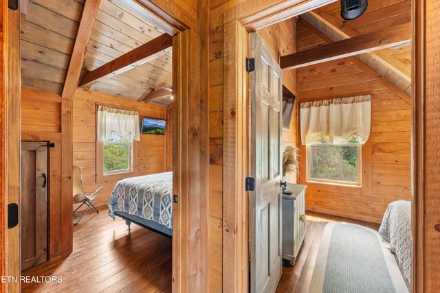 4427 Stackstone Rd, Sevierville, TN 37862