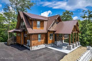 4427 Stackstone Rd, Sevierville, TN 37862