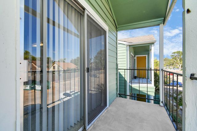 7700 W Airport Boulevard 0104, Houston, TX 77071