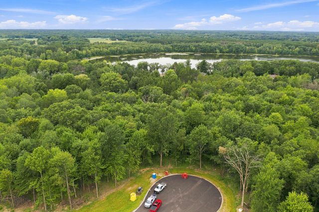 41347 Fairfax Lane, North Branch, MN 55056