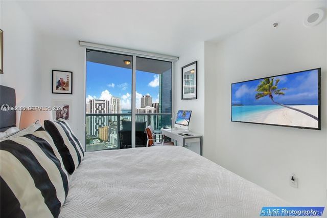 41 SE 5th St 2109, Miami, FL 33131