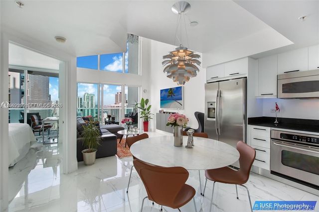 41 SE 5th St 2109, Miami, FL 33131