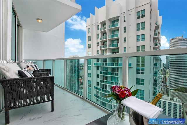 41 SE 5th St 2109, Miami, FL 33131