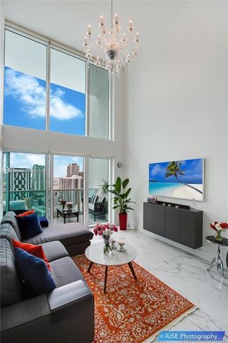 41 SE 5th St 2109, Miami, FL 33131