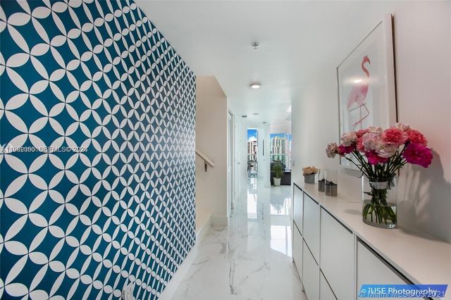 41 SE 5th St 2109, Miami, FL 33131