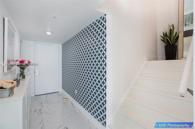 41 SE 5th St 2109, Miami, FL 33131