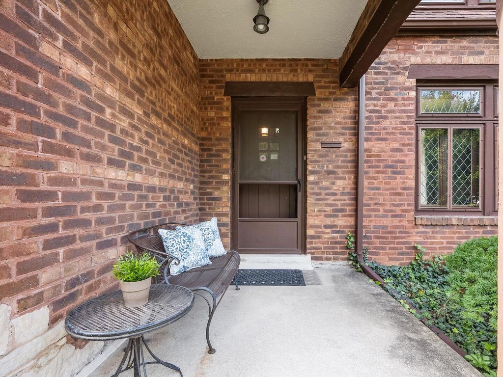 4910 Grand Avenue, Western Springs, IL 60558 — photo 3