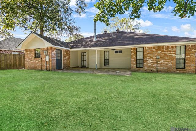 1522 Bullrush Dr, Baton Rouge, LA 70810