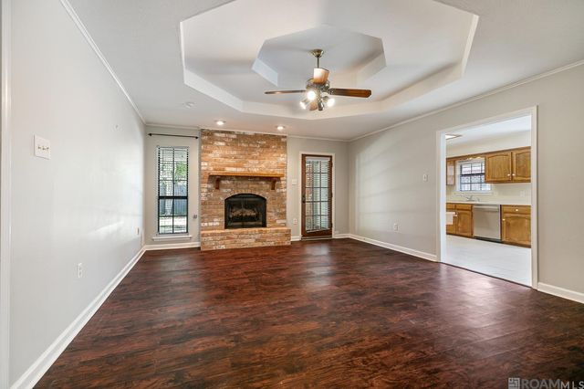 1522 Bullrush Dr, Baton Rouge, LA 70810