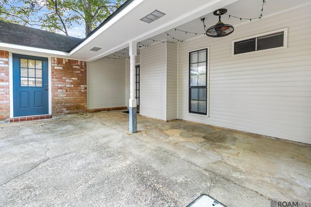 1522 Bullrush Dr, Baton Rouge, LA 70810