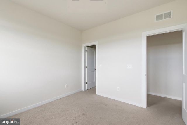 2214 ABBOCCATO TER SE, Leesburg, VA 20175