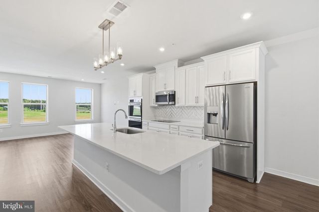 2214 ABBOCCATO TER SE, Leesburg, VA 20175