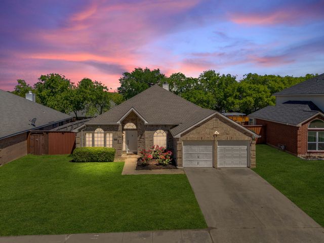 7512 Brookview Drive, Frisco, TX 75034
