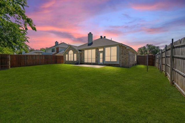 7512 Brookview Drive, Frisco, TX 75034